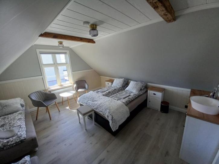 Palshus Hotel Patreksfjordur Ngoại thất bức ảnh